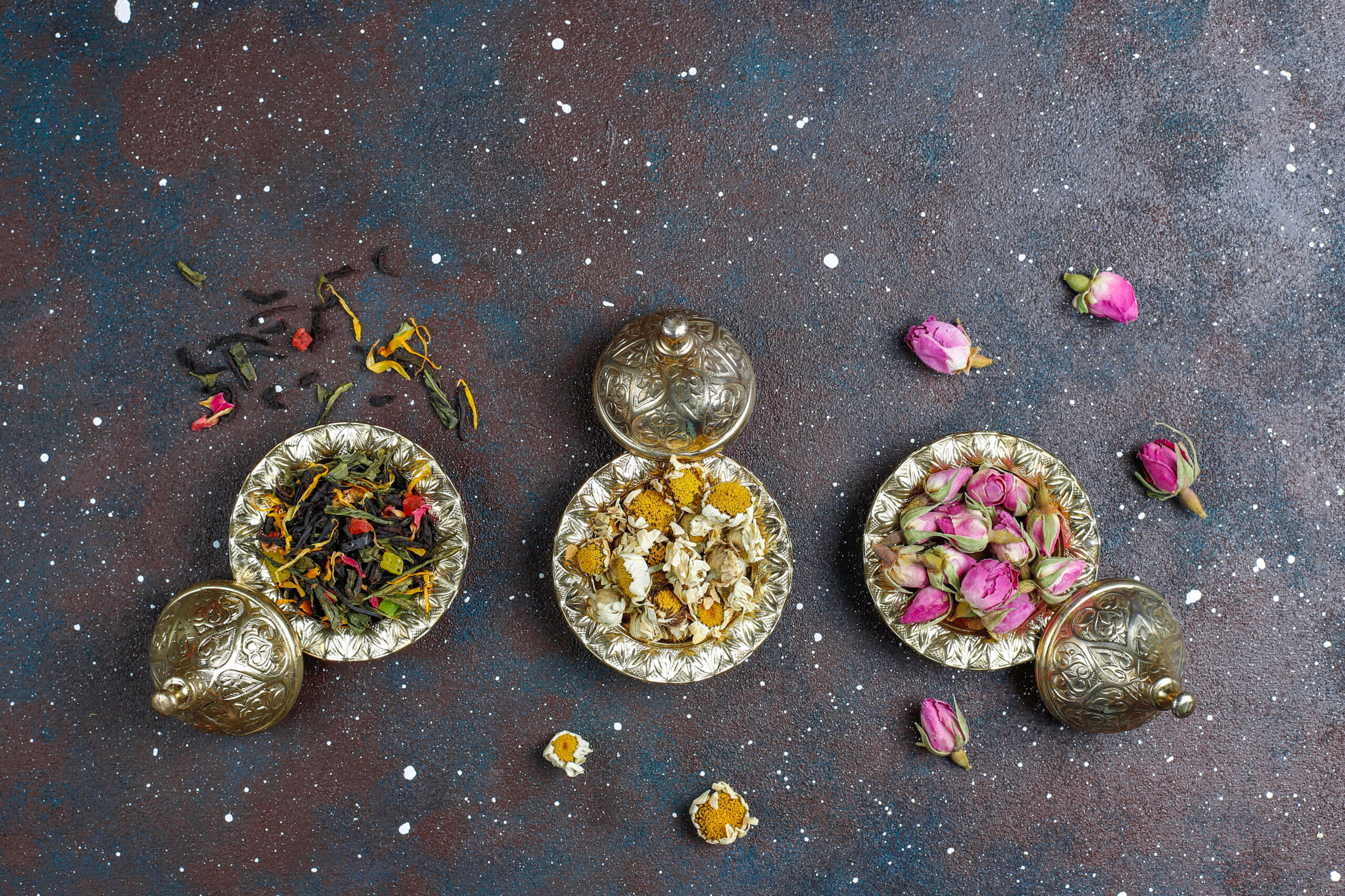 assortment-dry-tea-golden-vintage-mini-plates-tea-types-background (1)