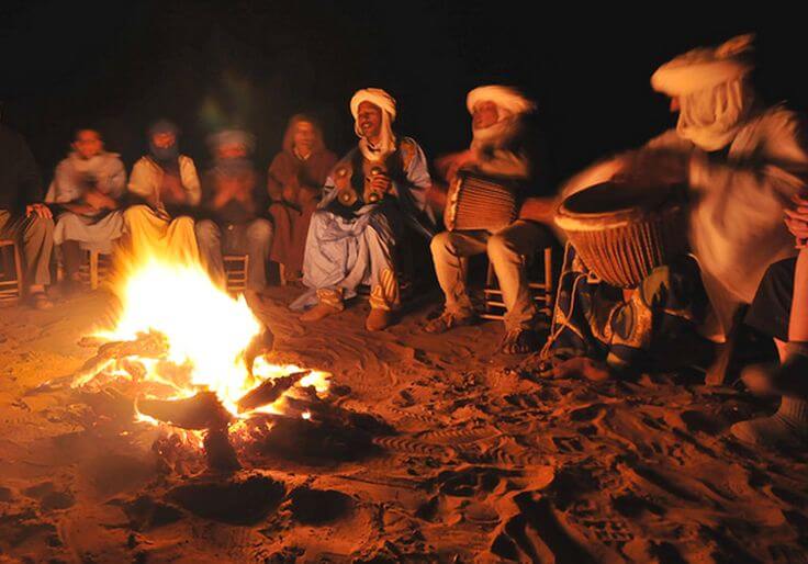 Firecamp and drums at Erg Chegaga _ Maroc Désert… (1)